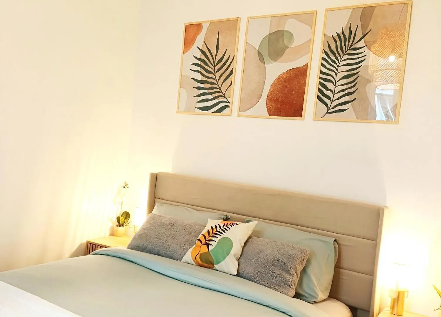 Charming 1 Bedroom In Upper Marais Paris